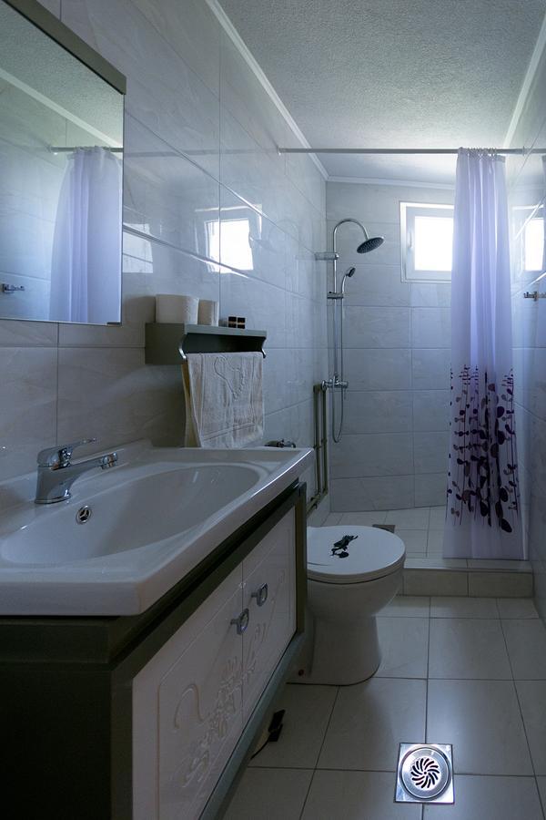 Bed & Breakfast Delikates Stojakovo Bilik gambar